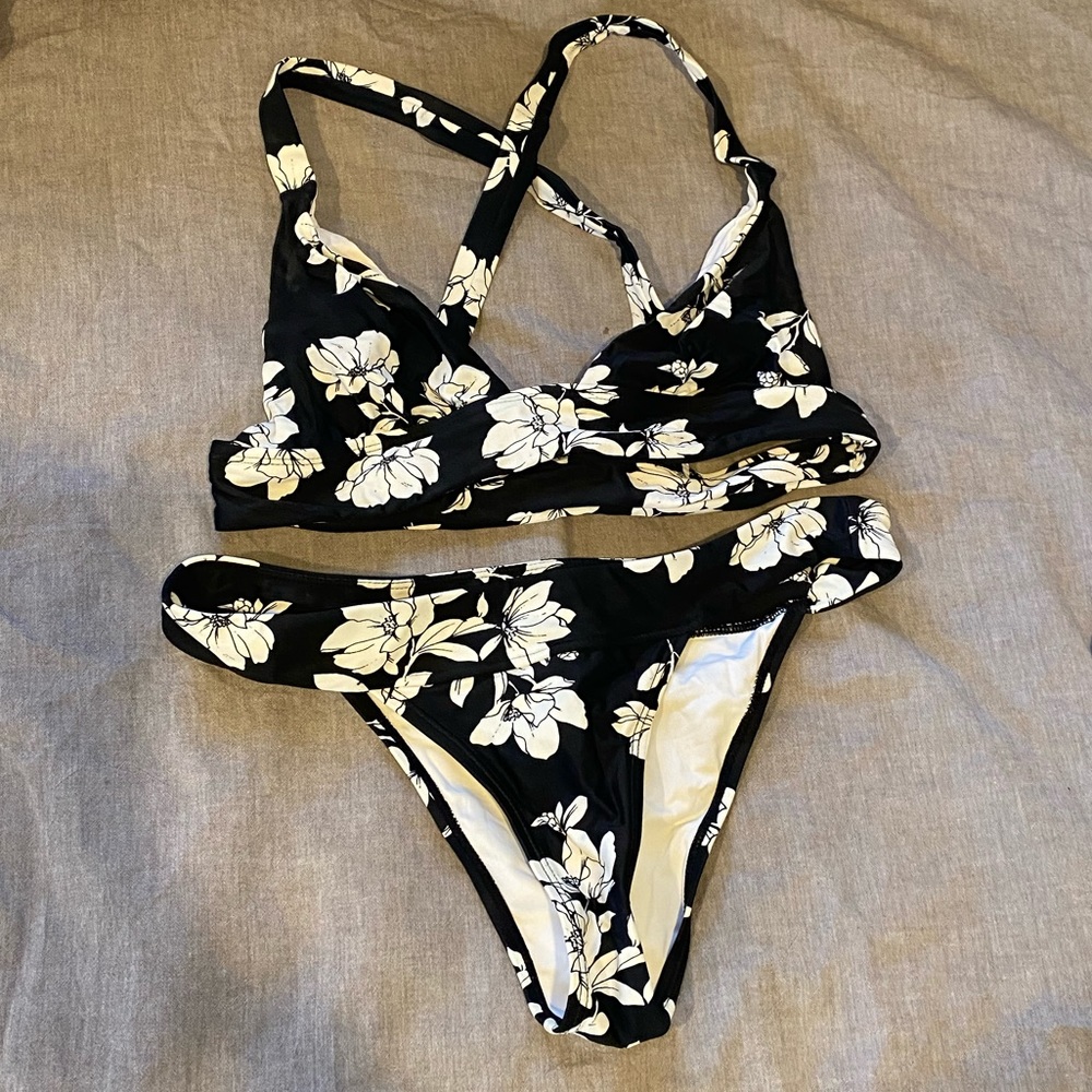 Forever 21 Black and White Floral Bikini